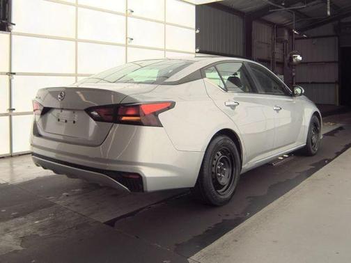 2021 Nissan Altima S FWD