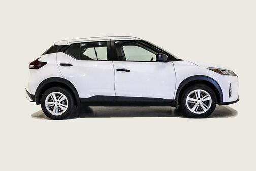 2023 Nissan Kicks S