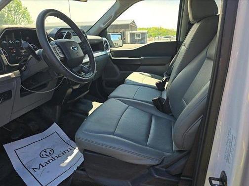 Oxford White 2022 Ford F-150 XL