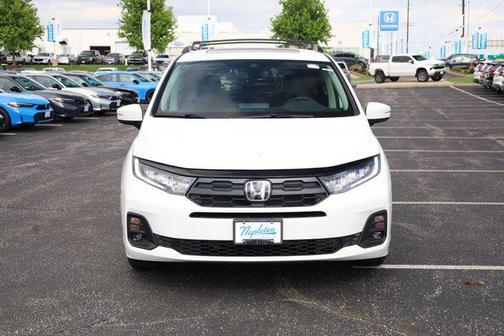 Platinum White 2026 Honda Odyssey EX-L