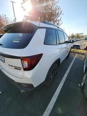 2024 Honda Passport AWD Black