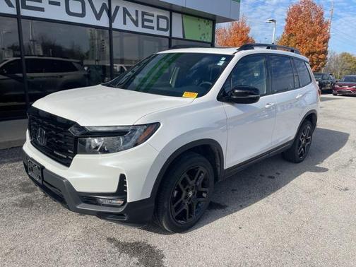 2024 Honda Passport AWD Black