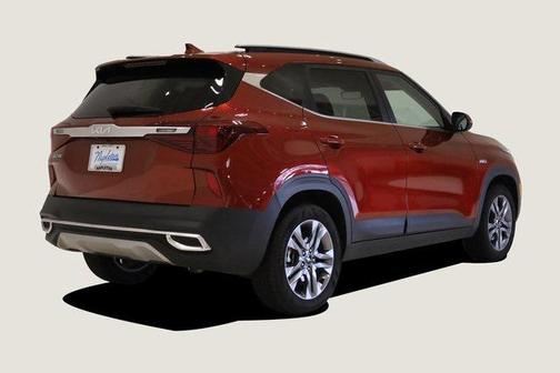 2023 Kia Seltos S