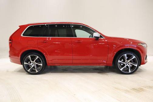 2017 Volvo XC90 T5 R-Design