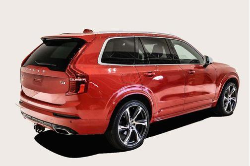 2017 Volvo XC90 T5 R-Design