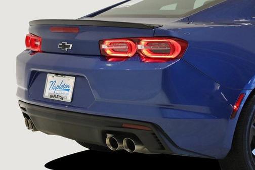 2022 Chevrolet Camaro RWD Coupe LT1