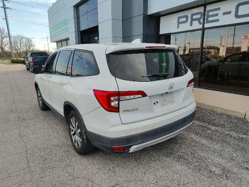 Platinum White Pearl 2020 Honda Pilot 2WD EX