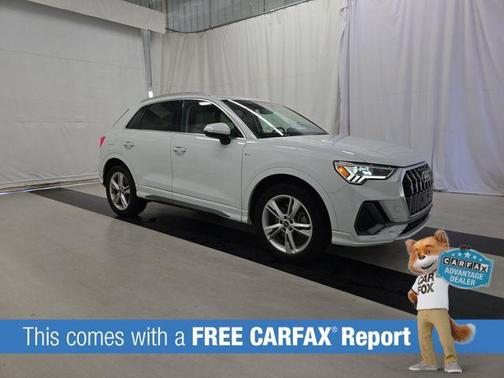 2022 Audi Q3 45 S line Premium Plus
