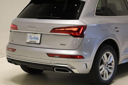 2023 Audi Q5 45 S line Premium