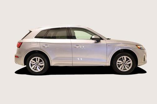 2023 Audi Q5 45 S line Premium