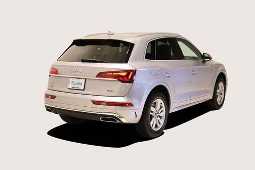 2023 Audi Q5 45 S line Premium