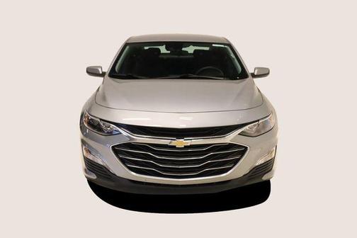 Sterling Gray Metallic 2023 Chevrolet Malibu FWD 1LT