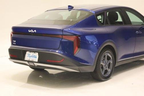 Deep Sea Blue 2025 Kia K4 LXS