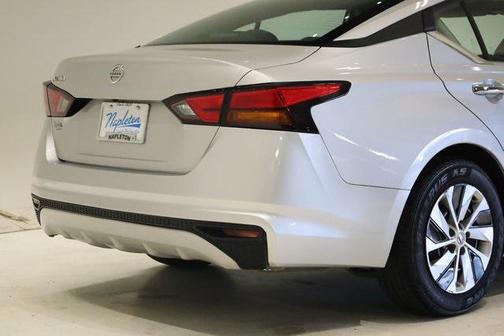 2020 Nissan Altima S FWD