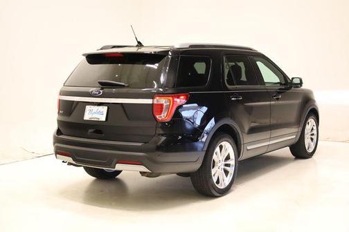 Black Metallic 2019 Ford Explorer XLT