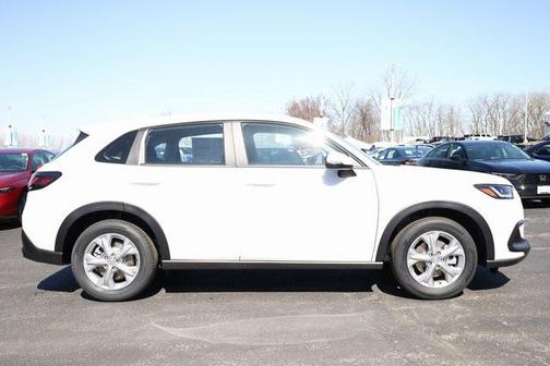 2025 Honda HR-V LX