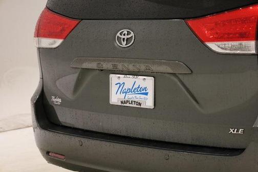 2013 Toyota Sienna XLE