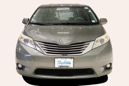 2013 Toyota Sienna XLE