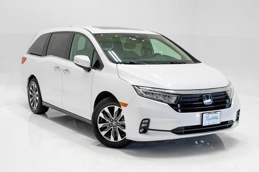Platinum White Pearl 2024 Honda Odyssey EX-L