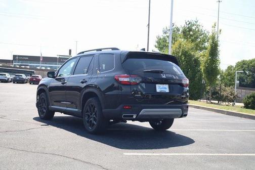 2025 Honda Pilot Touring 8-Passenger