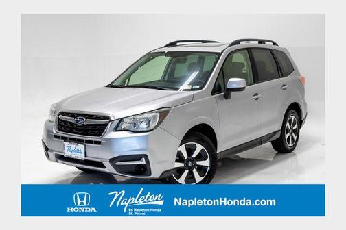 Ice Silver Metallic 2017 Subaru Forester 2.5i Premium