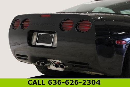 2002 Chevrolet Corvette Base