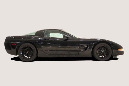 2002 Chevrolet Corvette Base