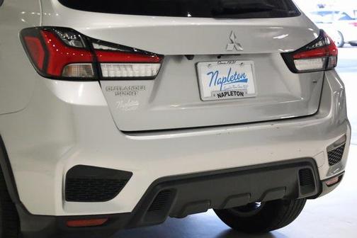 2024 Mitsubishi Outlander Sport SE