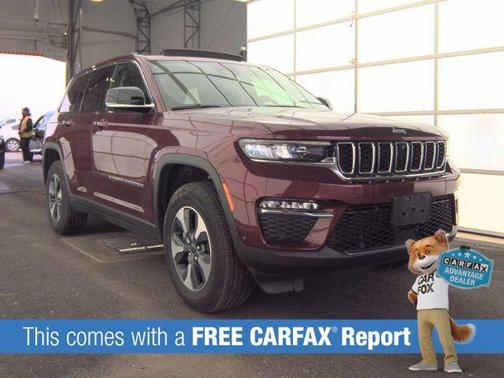 Velvet Red Pearlcoat 2022 Jeep Grand Cherokee 4xe Base