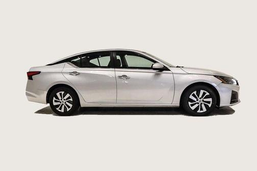 2023 Nissan Altima S FWD