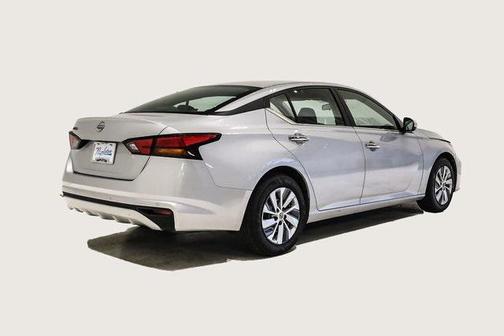 2023 Nissan Altima S FWD