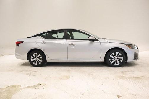 2023 Nissan Altima S FWD