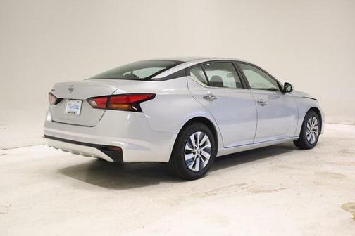 2023 Nissan Altima S FWD