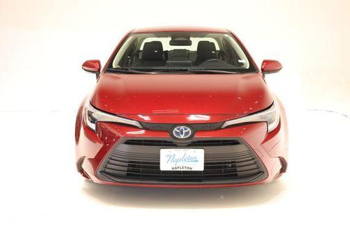Pearl 2025 Toyota Corolla Hybrid LE