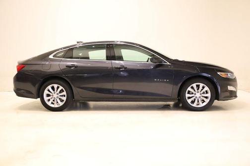 Dark Ash Metallic 2023 Chevrolet Malibu FWD 1LT