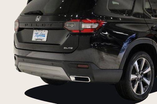 2023 Honda Pilot AWD Elite
