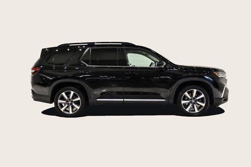 2023 Honda Pilot AWD Elite