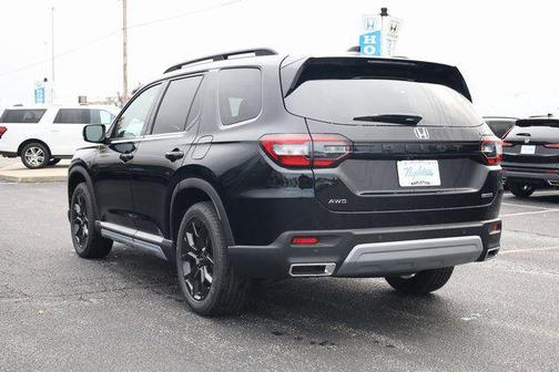 2025 Honda Pilot Touring 8-Passenger