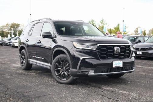2025 Honda Pilot Touring 8-Passenger
