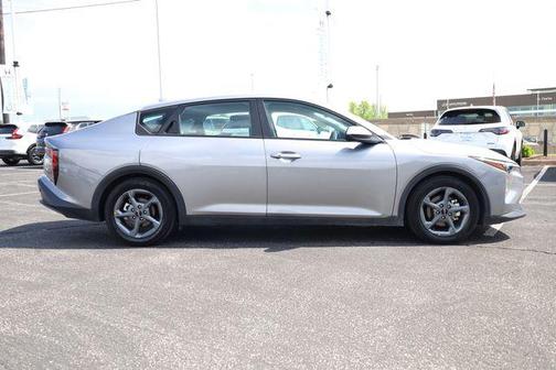 Steel Gray 2025 Kia K4 LXS