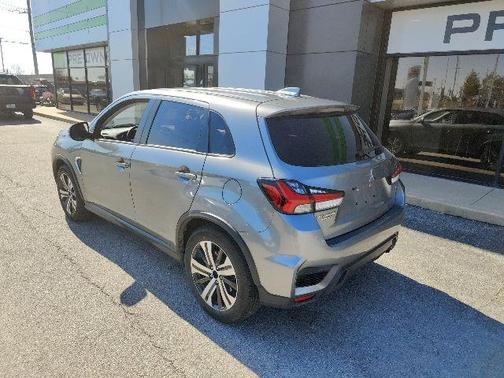 2025 Mitsubishi Outlander Sport SE
