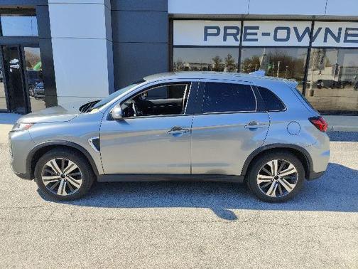 2025 Mitsubishi Outlander Sport SE