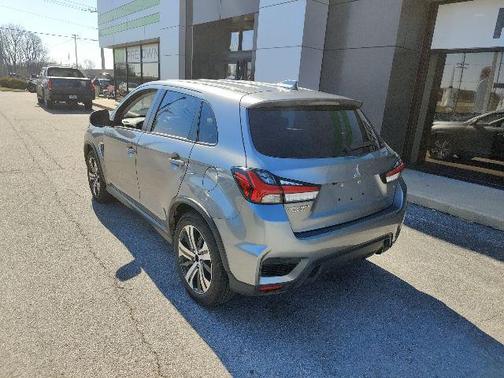 2025 Mitsubishi Outlander Sport SE