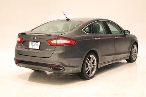 Guard 2016 Ford Fusion Titanium