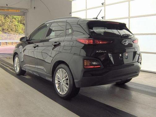 2021 Hyundai KONA SEL