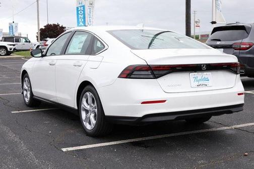 2025 Honda Accord LX 1.5T