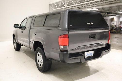 2017 Toyota Tacoma SR