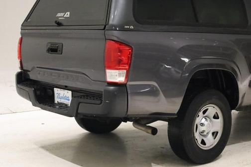 2017 Toyota Tacoma SR