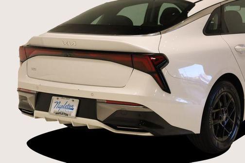 Snow White Pearl 2025 Kia K5 LXS