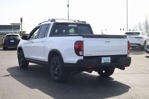 2025 Honda Ridgeline Black